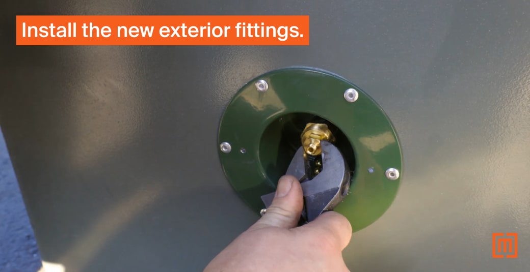Mechanic tightening transformer exterior fitting